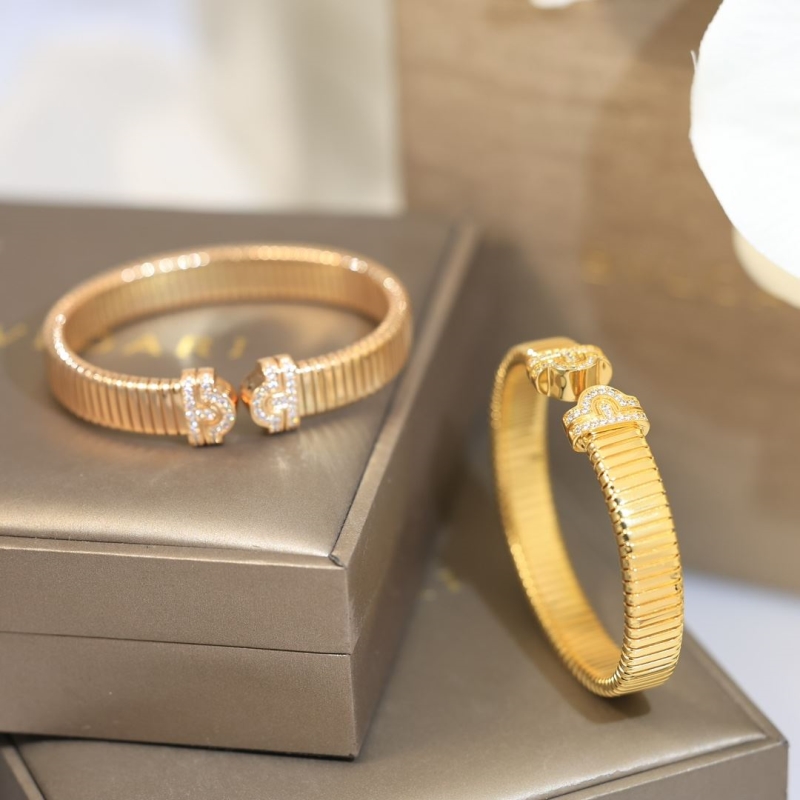 Bv1g*ai bracelets